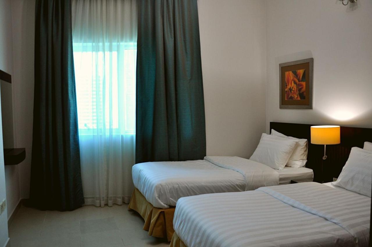 Care Holiday Homes Apartments Barsha Heights Dubaj Zewnętrze zdjęcie